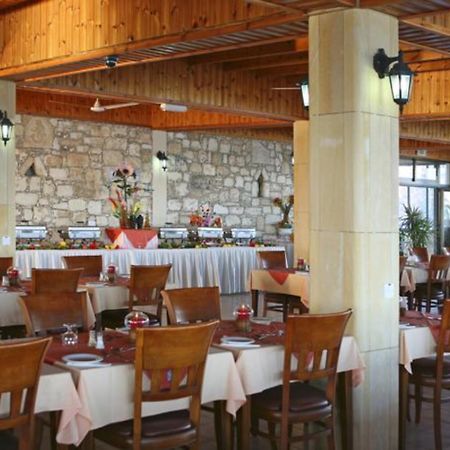 Corallia Beach Hotel Apartments Coral Bay Bagian luar foto