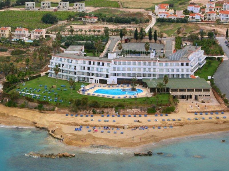 Corallia Beach Hotel Apartments Coral Bay Bagian luar foto